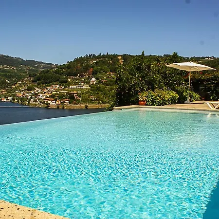 Casa Da Torre, Porto Manso Vakantiehuis Ribadouro