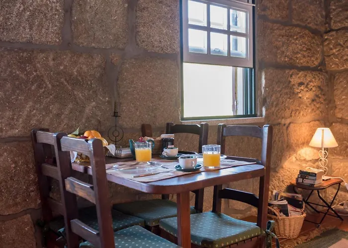 Feriehus Casa Da Torre, Porto Manso *