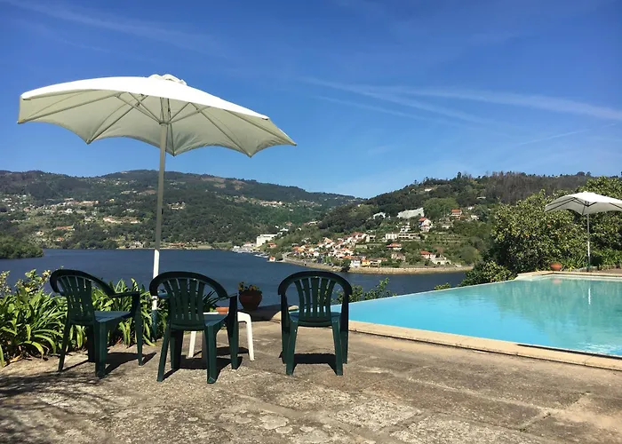 Casa Da Torre, Porto Manso *