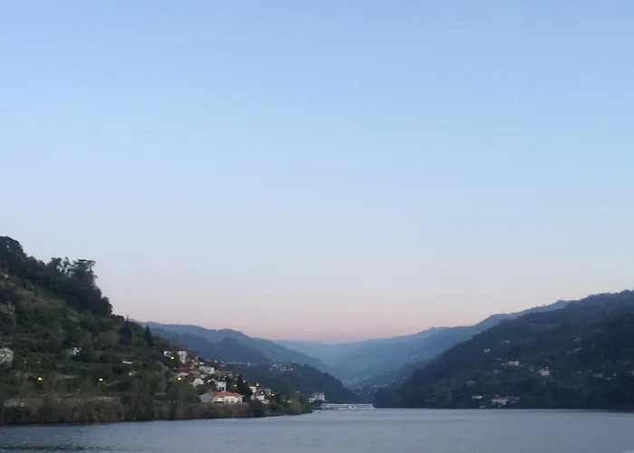 Casa Da Torre, Porto Manso Ribadouro