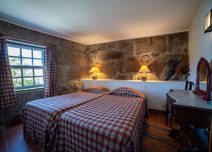 Casa Da Torre, Porto Manso Ribadouro